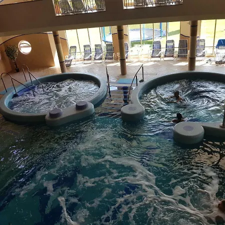 Aparthotel Karos Wellness Apartman