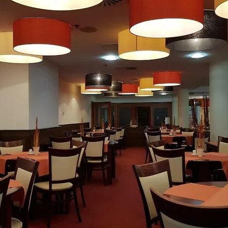 Karos Wellness Apartman Aparthotel